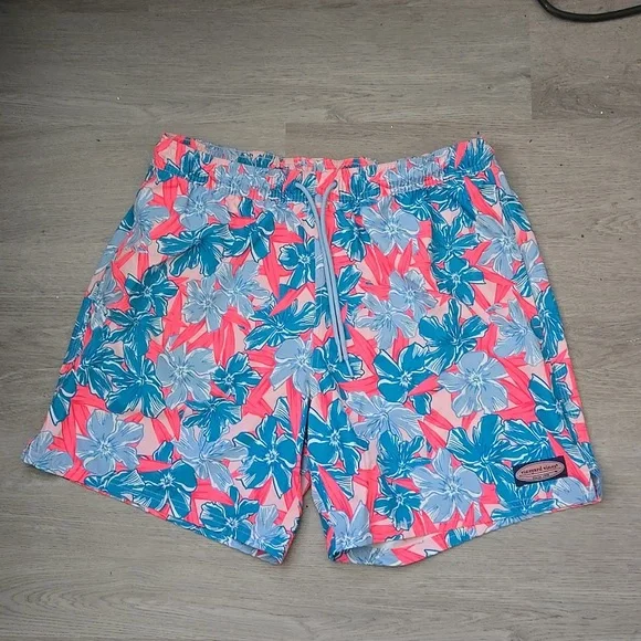 Vineyard Vines Oleander 7" Chappy Swim Trunks - Picture 2 of 5